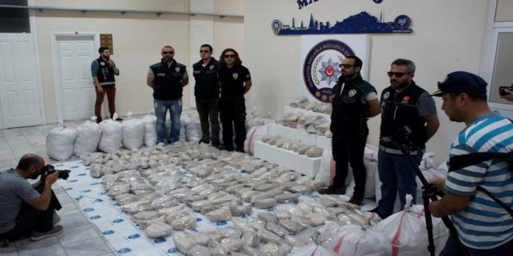 Türkiye'de ele geçirilen eroin miktarı 22 tonu aştı