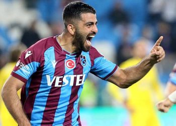 Umut Bozok, Bjelica ile çıkışa geçti