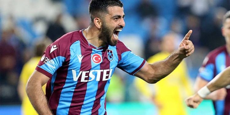 Umut Bozok, Bjelica ile çıkışa geçti