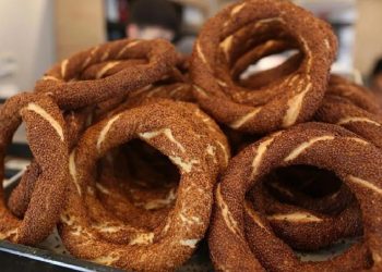 Uşak'ta simit ve pideye zam!