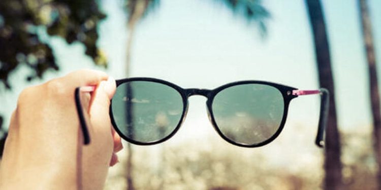 Uzmanı yaza özel uyardı: Sahte güneş gözlüğü takmak yerine hiç gözlük takmayın