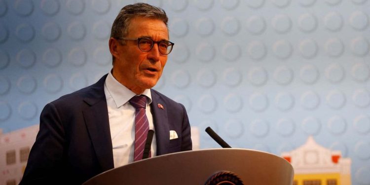 Volodomir Zelenskiy'nin danışmanı Rasmussen'den iddia: Bazı Doğu Avrupa ülkeleri Ukrayna'ya asker gönderebilir