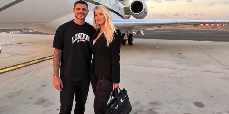 Mauro Icardi'nin eşi ve menajeri Wanda Nara yaptığı açıklamada, "Hayalimiz gerçek oldu. Galatasaray ailemizi asla unutmayacağız, sonsuza dek kalbimizde taşıyacağız." dedi.