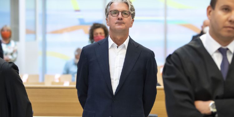 Wolkswagen itiraf etmişti: Audi'nin eski CEO'su Stadler'a hapis cezası!
