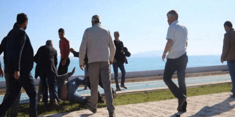 Yolsuzluk iddiaları araştırmaya giden gazeteciye hapis cezası: Kamera silah olarak değerlendirildi
