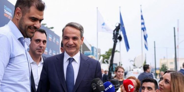 Yunanistan'da Kiryakos Miçotakis'in yeni kabinesi açıklandı