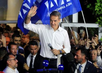 Yunanistan’da seçimin galibi Miçotakis oldu