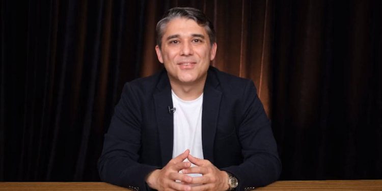 ‘İnternetçi abi’ de İYİ Parti’den istifa etti