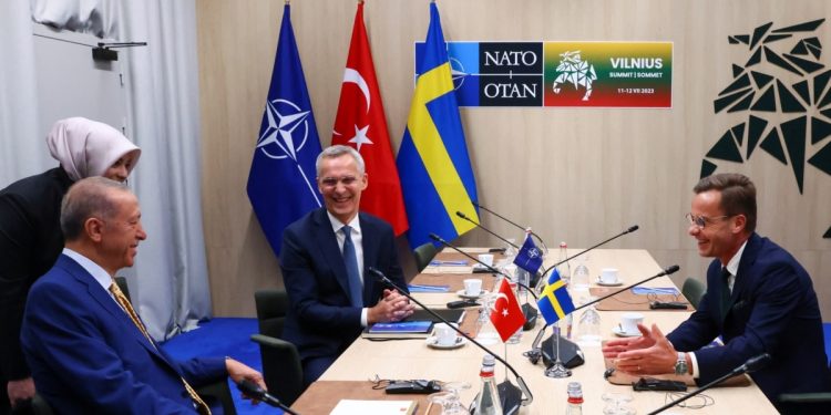 Türkiye’den Vilnius’ta başlayacak NATO zirvesi öncesinde İsveç’in NATO üyeliğine yeşil ışık 