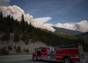 10 milyon hektar kül olmuştu: Kanada'da ölen itfaiyeci sayısı ikiye çıktı