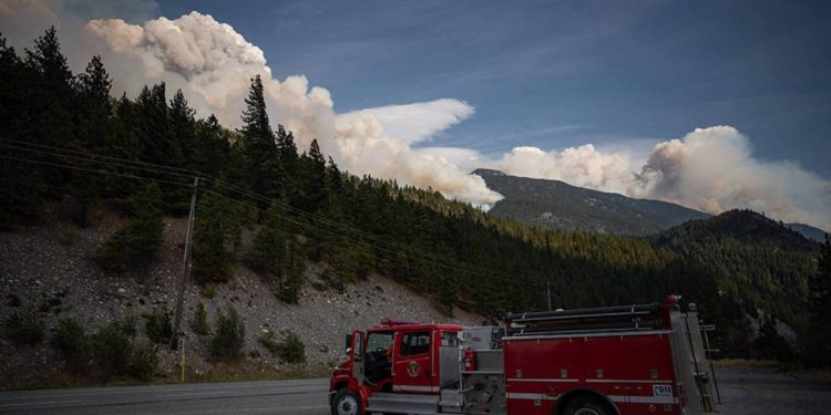 10 milyon hektar kül olmuştu: Kanada'da ölen itfaiyeci sayısı ikiye çıktı