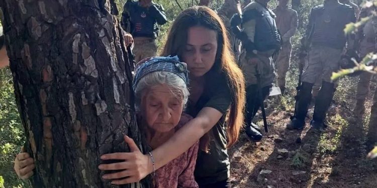 Kemal Kılıçdaroğlu, destek için Akbelen’e gitti; polis protestoculara müdahale etti