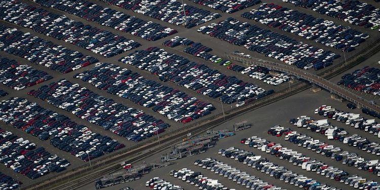 Avrupa’da en pahalı araç Türkiye’de