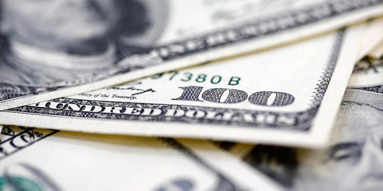 Cari işlemler hesabı, mayısta 7,9 milyar dolar açık verdi. 12 aylık cari açık ise 60 milyar dolara ulaştı.