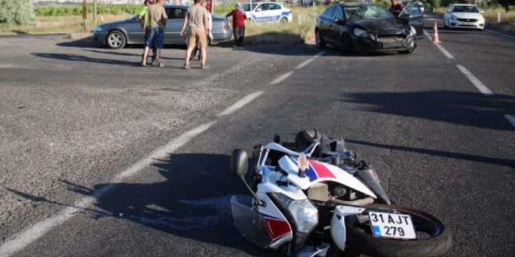16 yaşındaki motosiklet sürücüsü kazada öldü
