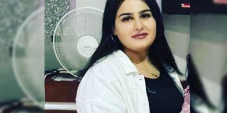 19 yaşındaki kadın mide küçültme ameliyatında öldü: Bu göz göre göre bir cinayet