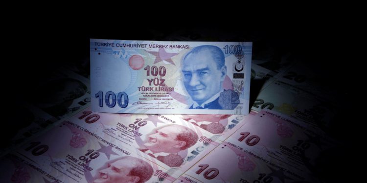 2 milyondan fazla kişi bekliyordu: Maaş farklarının hesaplara yatacağı tarih belli oldu