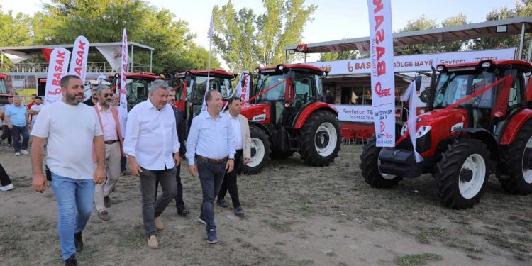 23. Edirne Kırkpınar Tarım, Hayvancılık, Sanayi, Ticaret ve Otomotiv Fuarı başladı