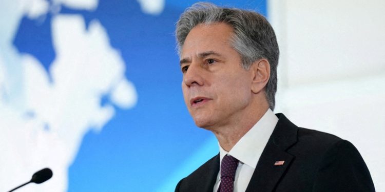 Blinken: “Türkiye’nin F-16’ları satın alması hem ABD’nin hem de NATO’nun çıkarınadır”