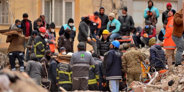 51 kişi ölmüştü: Depremde yıkılan Furkan Apartmanı soruşturmasında altı kişiye dava