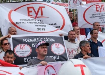 EYT’den sözleşmeli personel için zorunlu emeklilik çıktı!