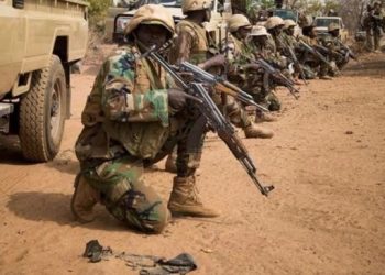 Nijer’de ayaklanma: Cumhurbaşkanı alıkonuldu