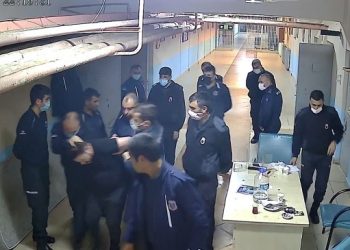 Yılmaz Ekinci davasında gardiyanlar beraat etti