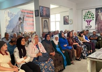 Halk toplantısında gündem özel savaş politikaları