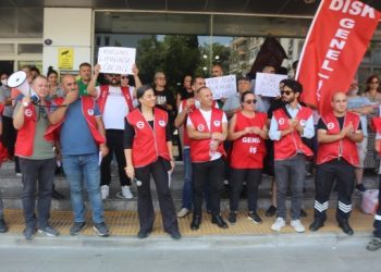 Karşıyaka Belediyesi işçileri: Alacaklarımızı ödeyin