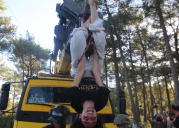 Şirketin TIR’ı Akbelen’e sokulmadı