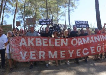 Akbelen’e akın sürüyor
