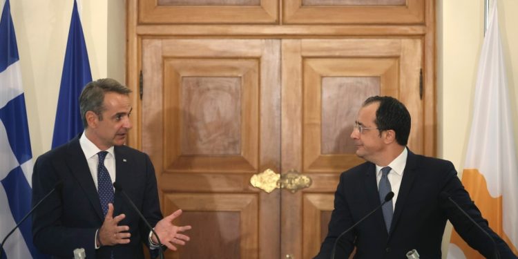 Yunanistan ve Kıbrıs Rum Kesimi Türkiye-AB müzakerelerine olumlu ancak ihtiyatla yaklaşıyor 