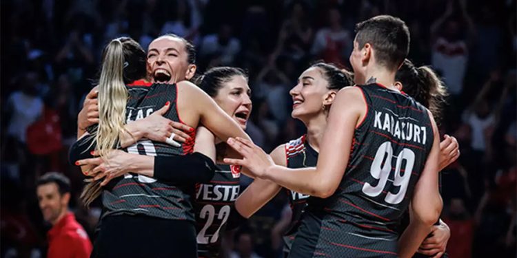 A Milli Kadın Voleybol Takımı Milletler Ligi’nde şampiyon oldu