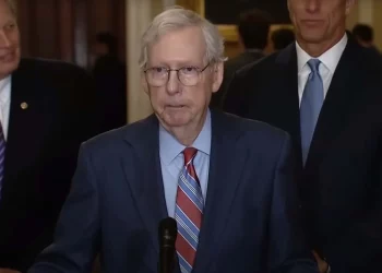 ABD'de 'donakalan' Cumhuriyetçi senatör koltuğu bırakmayacak