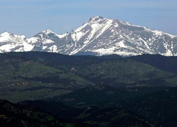 ABD'de 'sistemden izole yaşamak için' kampa giden üç kişi öldü