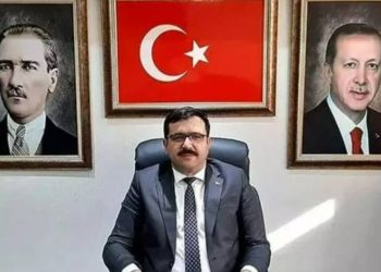 AKP İl Başkanı istifa etti