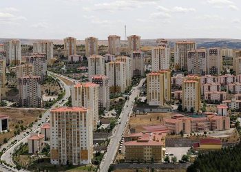 AKP'den İstanbul hazırlığı: Memleketine dönmek isteyene teşvik planı gündemde