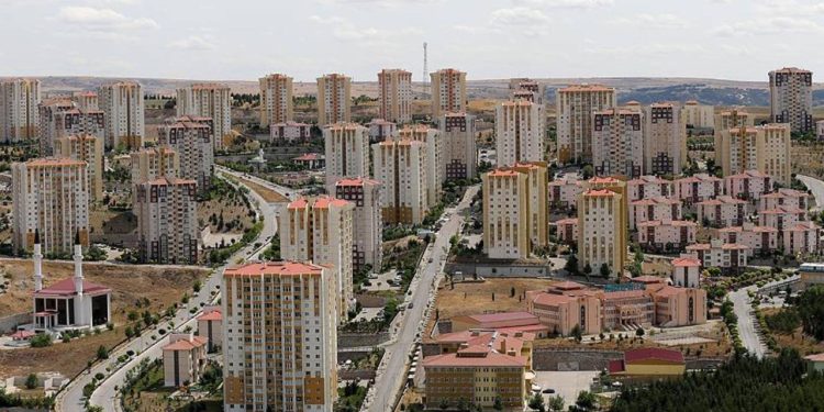 AKP'den İstanbul hazırlığı: Memleketine dönmek isteyene teşvik planı gündemde