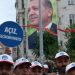 AKP'li 23 belediyenin işçileri ayağa kalktı: 'Grev, grev...'