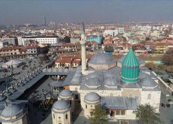 AKP'li Konya Büyükşehir Belediyesi'nden ulaşıma yüzde 90 zam