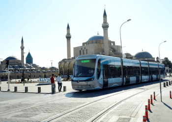 AKP'li Konya Büyükşehir Belediyesi'nden ulaşıma yüzde 90 zam!