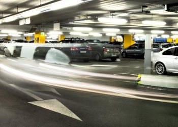 AKP'li belediyeden otopark ücretlerine yüzde 90 zam