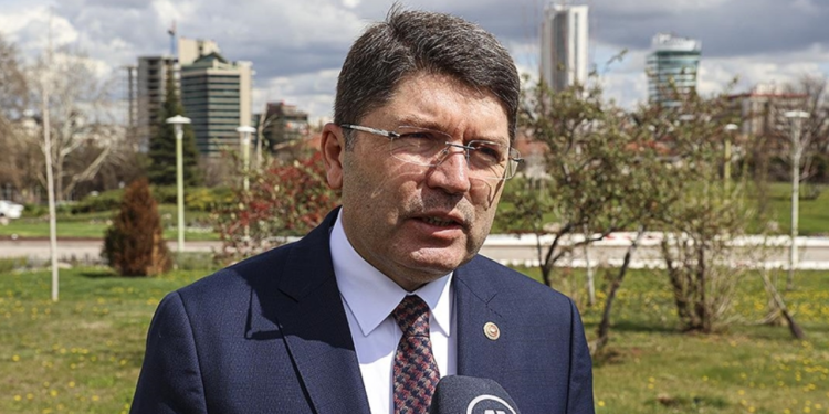 Adalet Bakanı Tunç açıkladı: Kovid-19 iznindeki hükümlülerle ilgili yeni karar