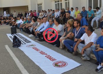 Adana'da depremden sonra kaderine terk edilen hastane için eylem: 'Balcalı çalışmazsa Adana'da sağlık hizmetleri felç olur'