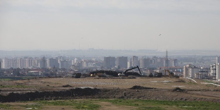 Adana'da halk çöplüğe karşı platform kurdu, etkinliği anons eden imama soruşturma açıldı