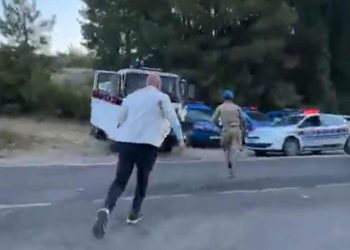 Akbelen Ormanı'na gelen halkı fişliyorlardı; Mahmut Tanal jandarmayı kovaladı