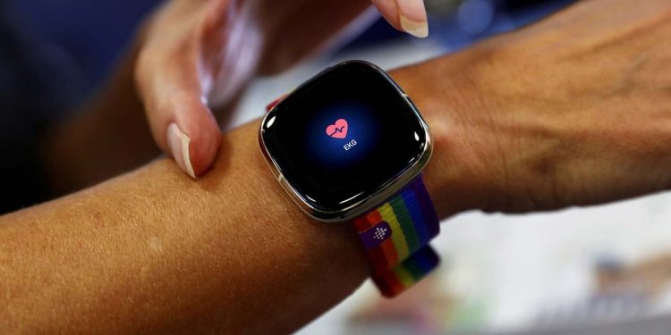 Akıllı saatle Parkinson hastalığında erken teşhis yapılabilecek