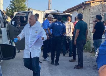 Alacak tartışmasında kuzenini başından vurarak öldürdü