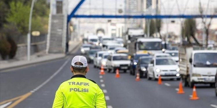 Ankara'da yarın bazı yollar trafiğe kapatılacak