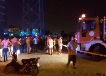 Antalya'da elektrik akımına kapılan ikisi işçi üç kişi öldü